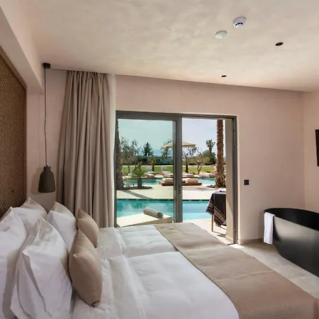 Nalu & Adults Only Szálloda 5*
