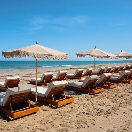 Nalu & Adults Only Hotel Rétino